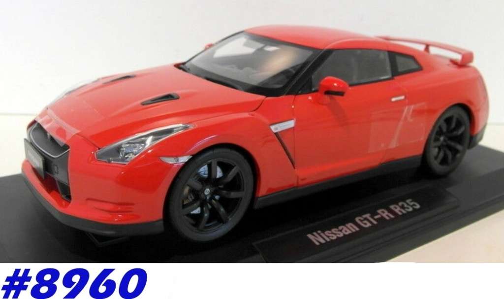 Nissan GT-R R35 2008 red 1/18 Norev NEW+boxed  #8960 instant wheels