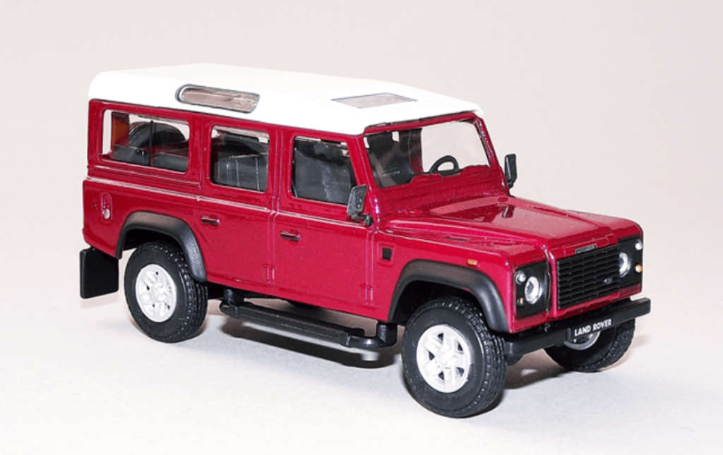 Land Rover Defender 110 TD County 2007 red 1/43 Cararama NEW+boxed #6079 instant wheels