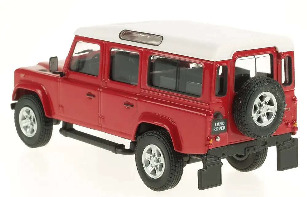 Land Rover Defender 110 TD County 2007 red 1/43 Cararama NEW+boxed #6079 instant wheels