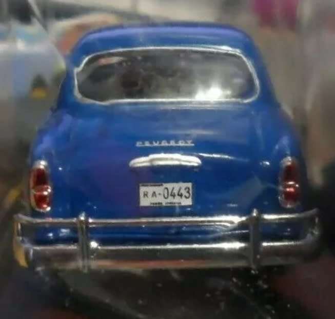 Peugeot 403 Saloon 1960 blue 1/43 IXO-Salvat NEWinBlister #6080 instant wheels
