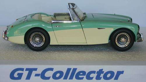 1:18 Austin Healey 3000 convertible light green by Kyosho, superior condition, 7D mon-back g'tee!