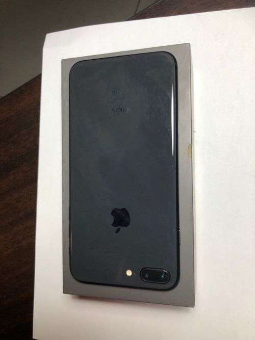 Iphone 8 plus 64gb