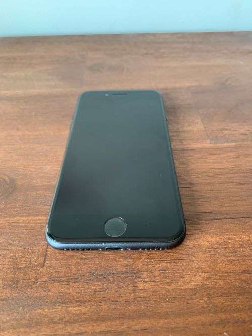 Iphone 8 64gb Refurbished 3 months warranty charger ,cover, tws airpods