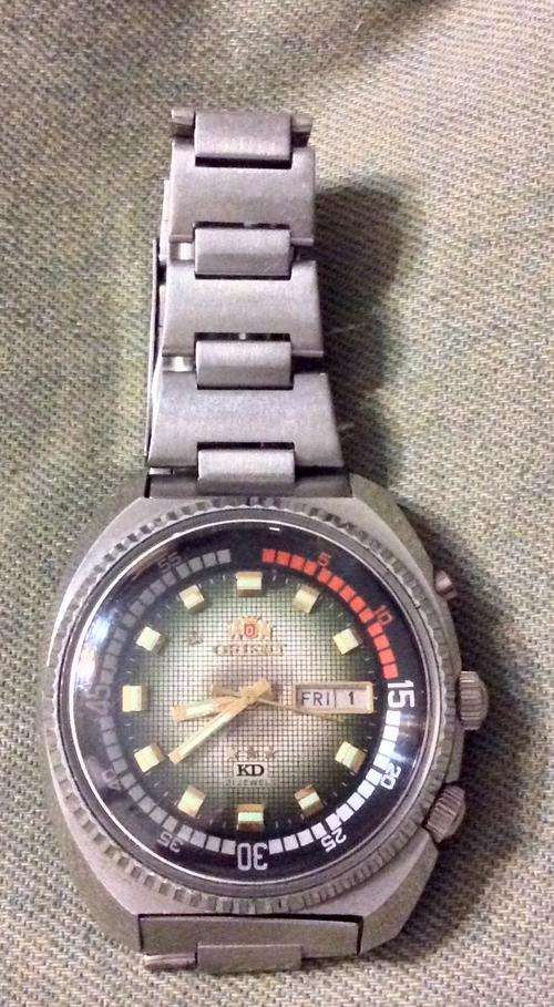 Very collectible vintage Orient King Diver mens automatic divers watch. No reserve