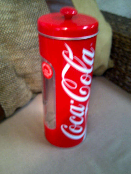 A Lovely Coca Cola Tin with 50 straws!!