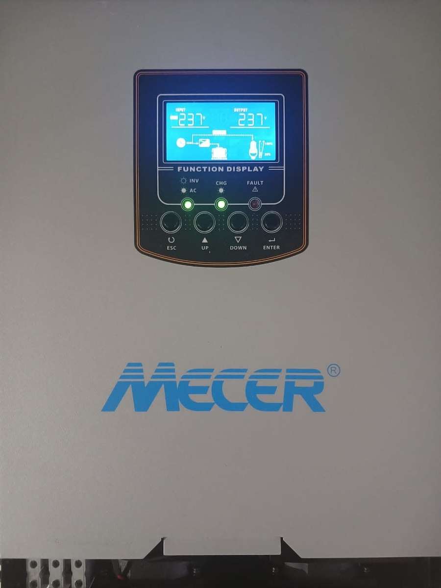 Mecer - 1000VA/1000W (12V) Pure Sine Hybrid Inverter