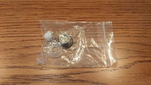 High power flashlight 1600 lumens with accessories