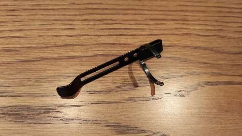 High power flashlight 1600 lumens with accessories