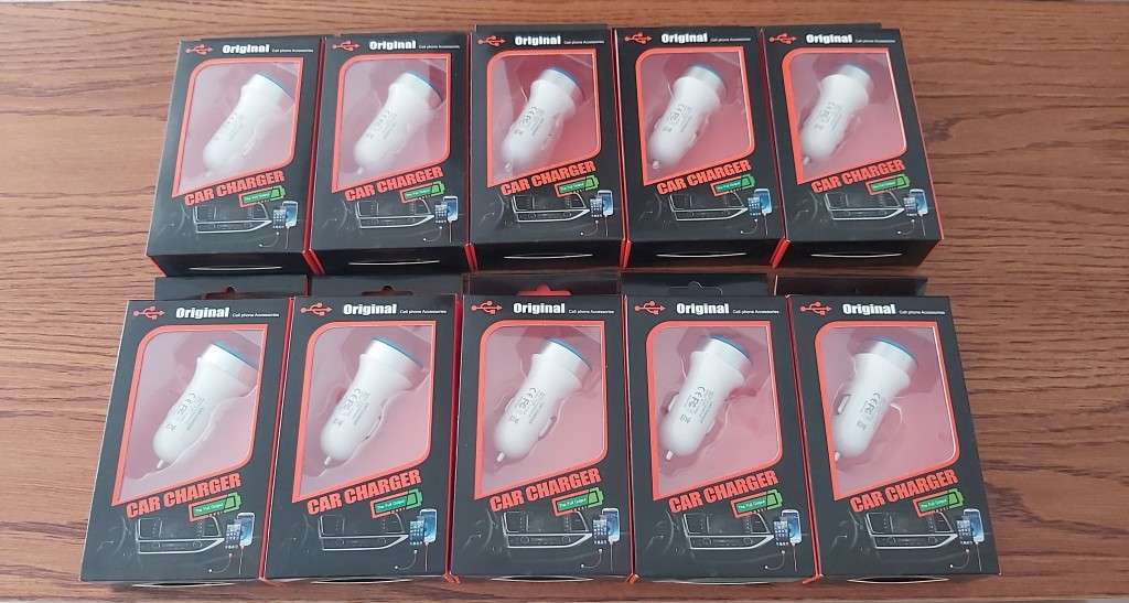 !!!Bulk lot!!! 10 x Dual USB Car Charger 1A & 2.1A