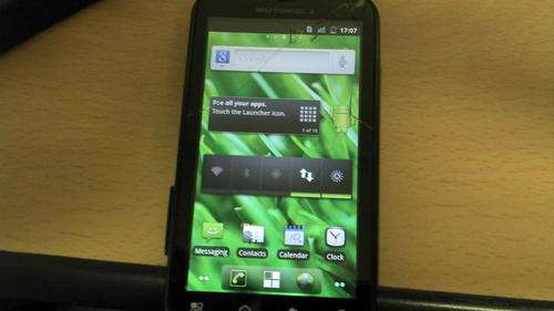 Motorola Defy (MB525) Please Read Description !