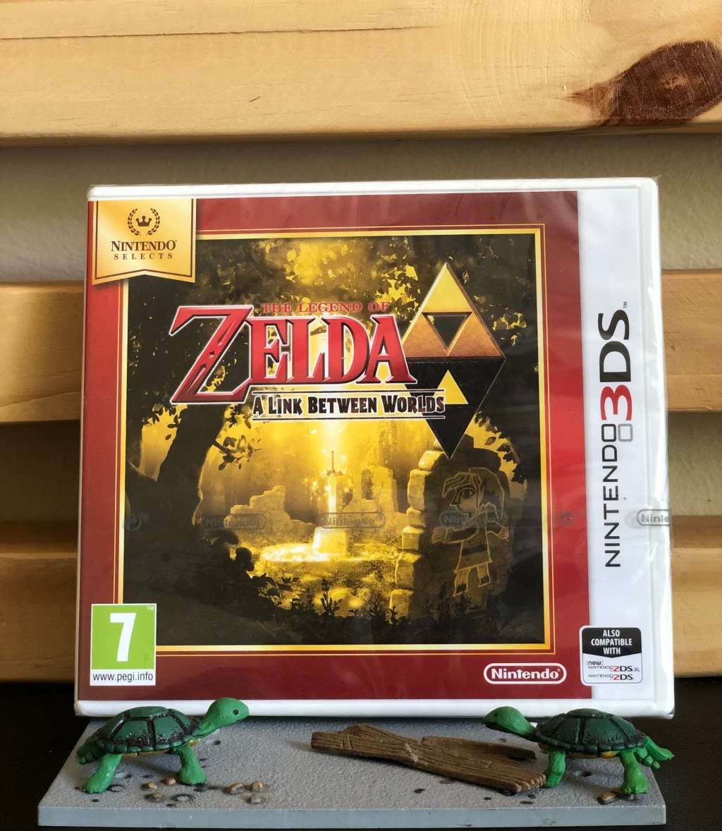 Zelda: A Link Between Worlds - SEALED - Nintendo 3DS