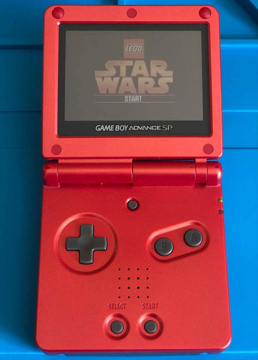 Game Boy SP (AGS-001) Console + Game Bundle