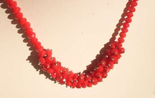 WOW !!!!! 3 X STATEMENT  NECKLACES 1 X CRYSTAL 2 X GLASS HAVE A LOOK