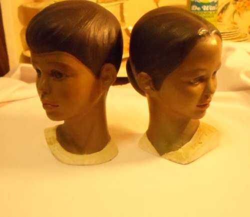 WOW !!!!!! BEAUTIFUL 1950,s VINTAGE LARGE BOY AND GIRL POLYNESIAN FIGURINES HEADS