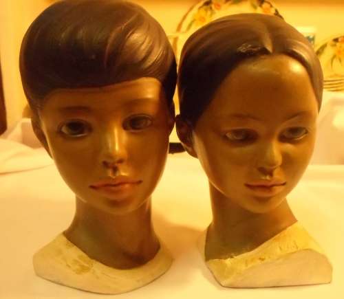 WOW !!!!!! BEAUTIFUL 1950,s VINTAGE LARGE BOY AND GIRL POLYNESIAN FIGURINES HEADS