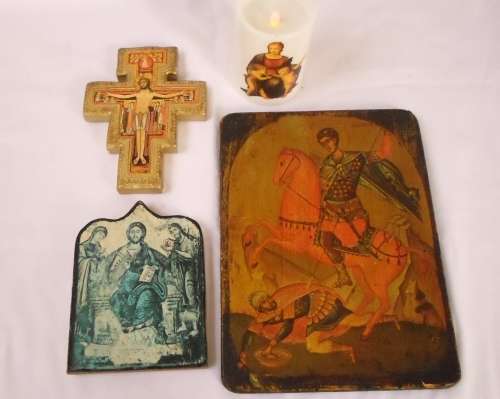 BEAUTIFUL VINTAGE  RELIGIOUS ICONS