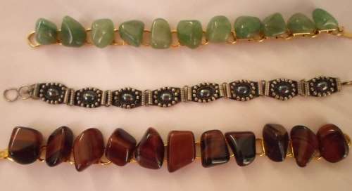 WOW!!!!!!!!!  4 X  BEAUTIFUL COSTUME VINTAGE BRACELETS