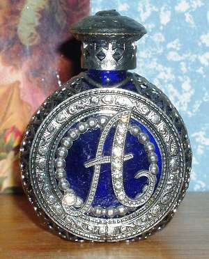 Ladies Beautifful  Perfume Bottel Cladding on And The Letter A