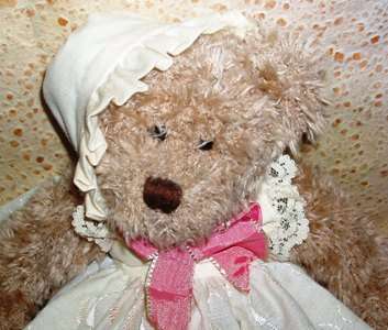 BEAUTIFUL COLLECTORS TEDDY (MY NAME IS HARLINGTON )