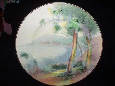 ****ROYAL  DOLTON (  COLLECTORS PLATE D6310 )****