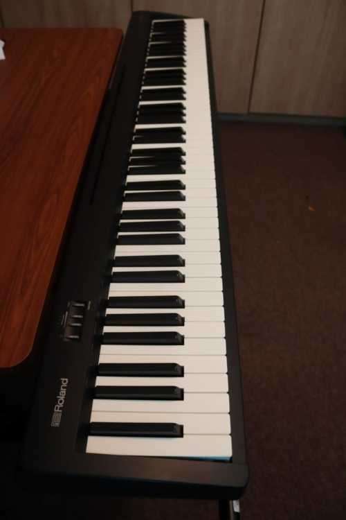 Roland FP-10 Digital Piano 88 Keys