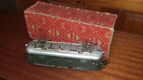 MARKLIN ELECTRIC LOCOMOTIVE