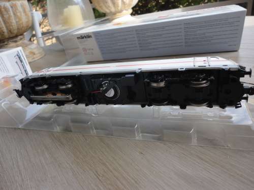 Marklin IC Locomotive and Coaches HO BR 146.5 Der DB AG  ART:36620 & 43476