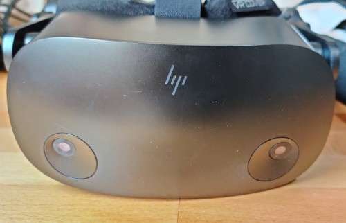HP Reverb G2 V1, with V2 cable