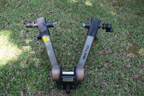 Kinetic bike trainer