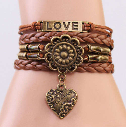 Ladies Vintage Retro Charm Bracelet