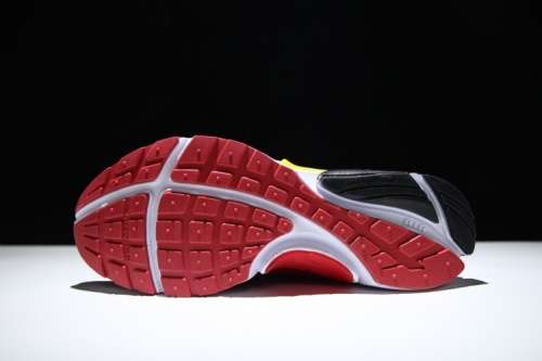 Mens Cool Red & Black   NIKE AIR PRESTO   ( UK 7 )  ( SA 7 )
