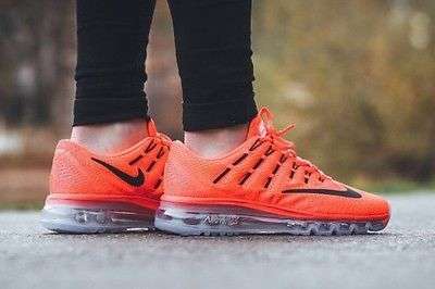Mens Cool Orange  NIKE AIRMAX   ( UK 8.5 )  ( SA 8.5 )