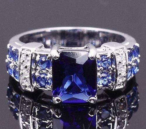 Ladies Gorgeous 18K White Gold Filled Ring with Blue Sapphires (Size 6)