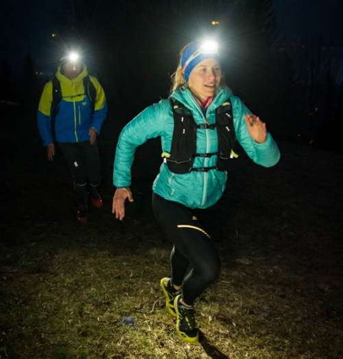 High Powered   Sport , Camping , Cycling , Hiking and Allround Outdoor Utility LED Headlamp