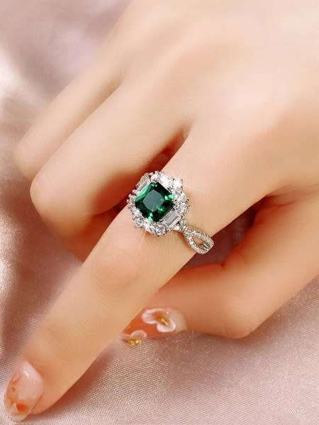 Stunning  Green Emerald & Rhinestone Silver Filled Ring