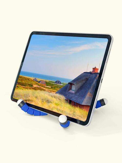 Flexible & Versatile Vlogging , Desktop or Outdoors Octopus Tripod with Bracket