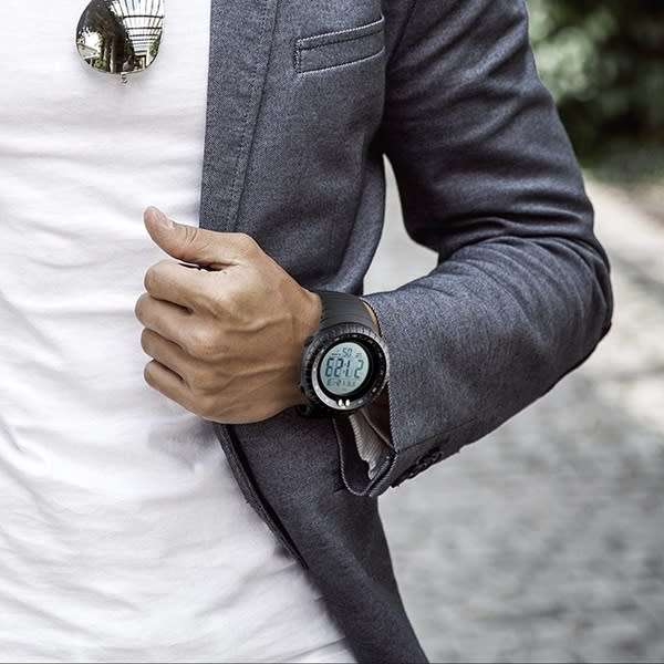 Mens Rugged  Military Style SKMI  Adventure / Outdoors Sport Watch