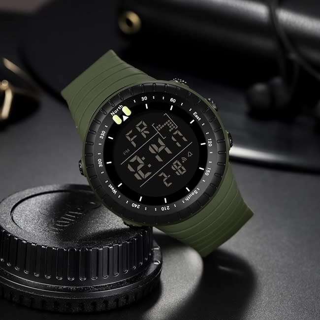 Mens Rugged  Military Style SKMI  Adventure / Outdoors Sport Watch