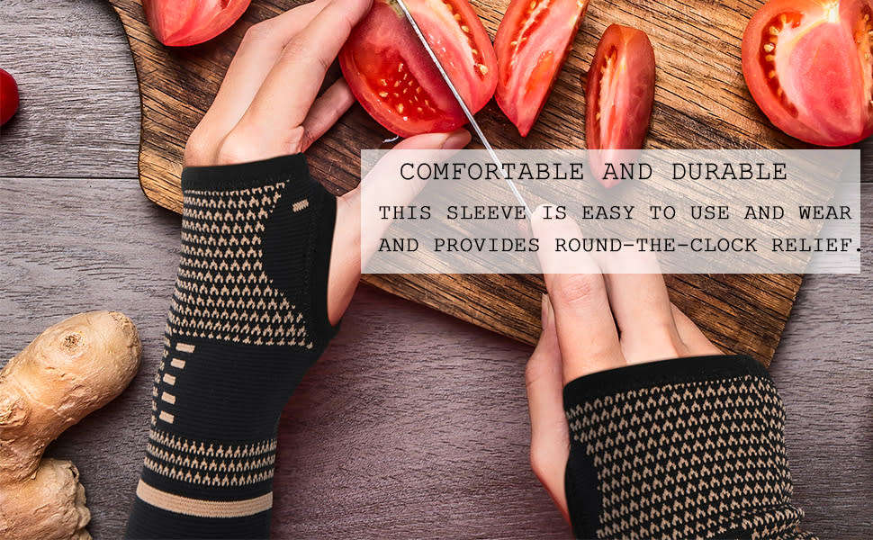 Copper Compression & Support Wrist Sleeves for Carpal Tunnel , Arthritis , Tendonitis & Sprains