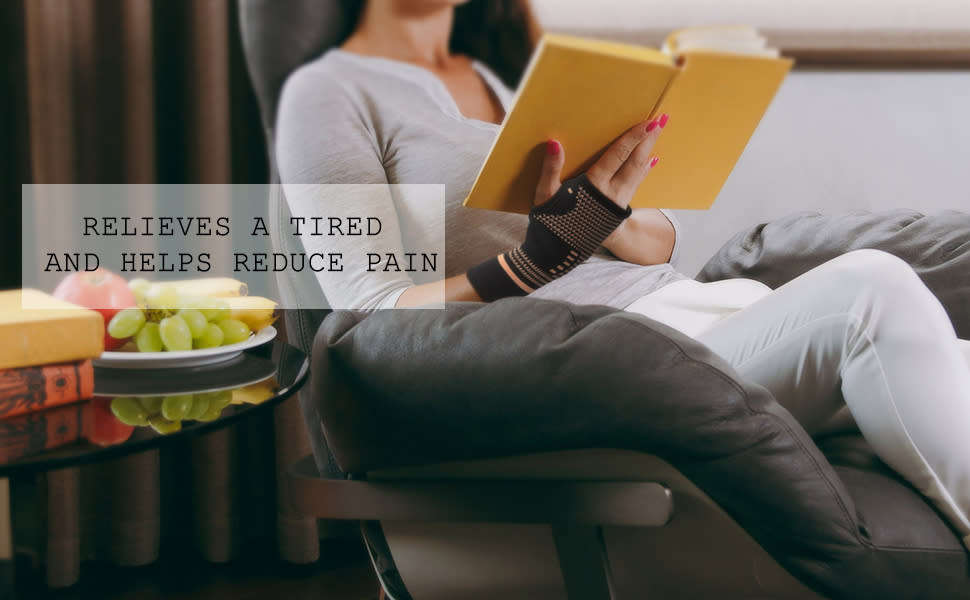 Copper Compression & Support Wrist Sleeves for Carpal Tunnel , Arthritis , Tendonitis & Sprains