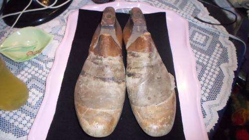 PAIR OF ANTIQUE SHOE STRETCHERS