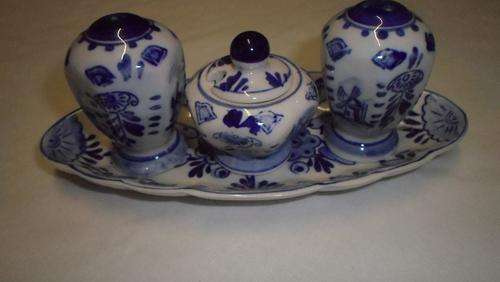 BEAUTIFUL DELFT SALT AND PEPPER +MUSTARD POT IN DELFT TRAY