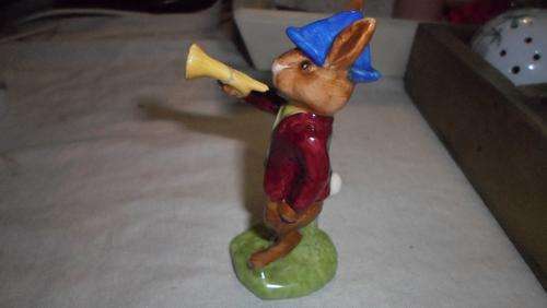 ROYAL DOULTON   BUNNYKINS RISE AND SHINE
