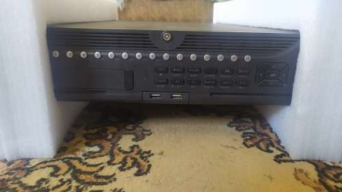 Hikvision 64 CH NVR DS-9664NI-I8