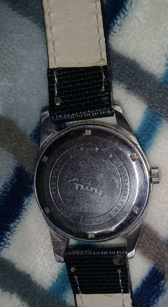 1980s HMT pilot watch mechanical 17 Jewel movement working