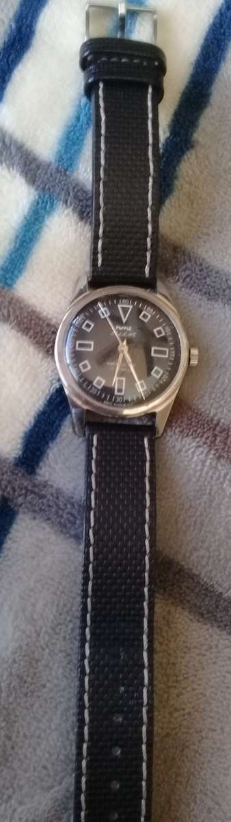 1980s HMT pilot watch mechanical 17 Jewel movement working