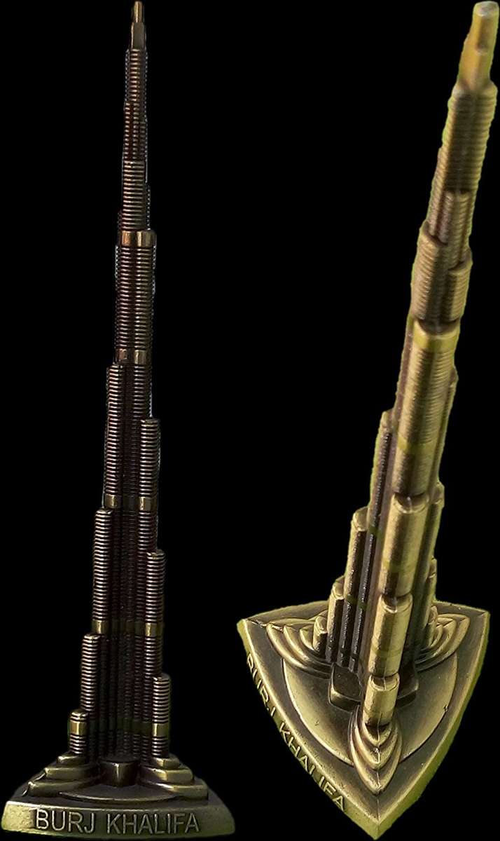 United Arab Emirates Dubai Burj Khalifa Metal Brass Copper Antique Showpiece Model Souvenir Statue