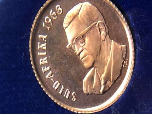 1968 Proof Coin Set in SAM Box, Including Silver R1