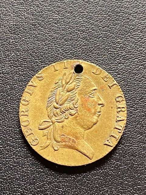 Great Britain Gold 1 Guinea George III  1790 Counterfeit