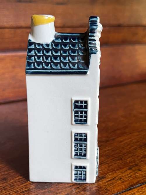 KLM House 46